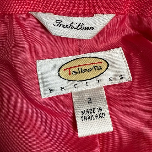 TALBOTS Coral Red Cropped linen Blazer with Classic Lapel/size 2P - Picture 4 of 12